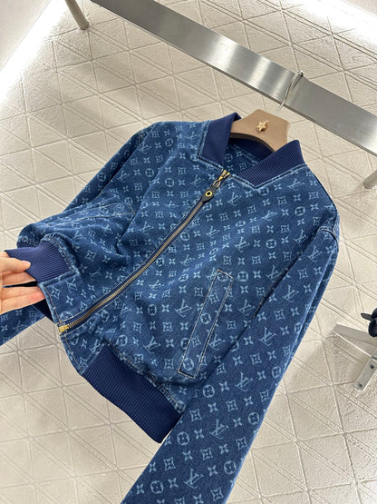 L  2025 new products Shirt and skirt suit