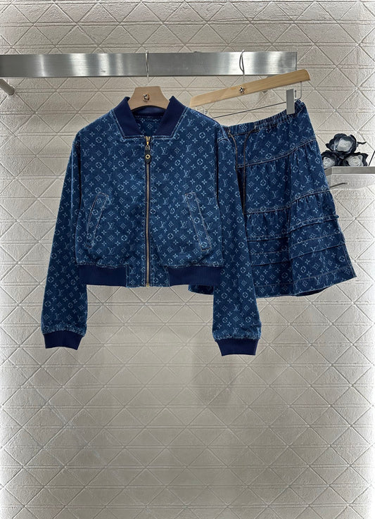 L  2025 new products Shirt and skirt suit