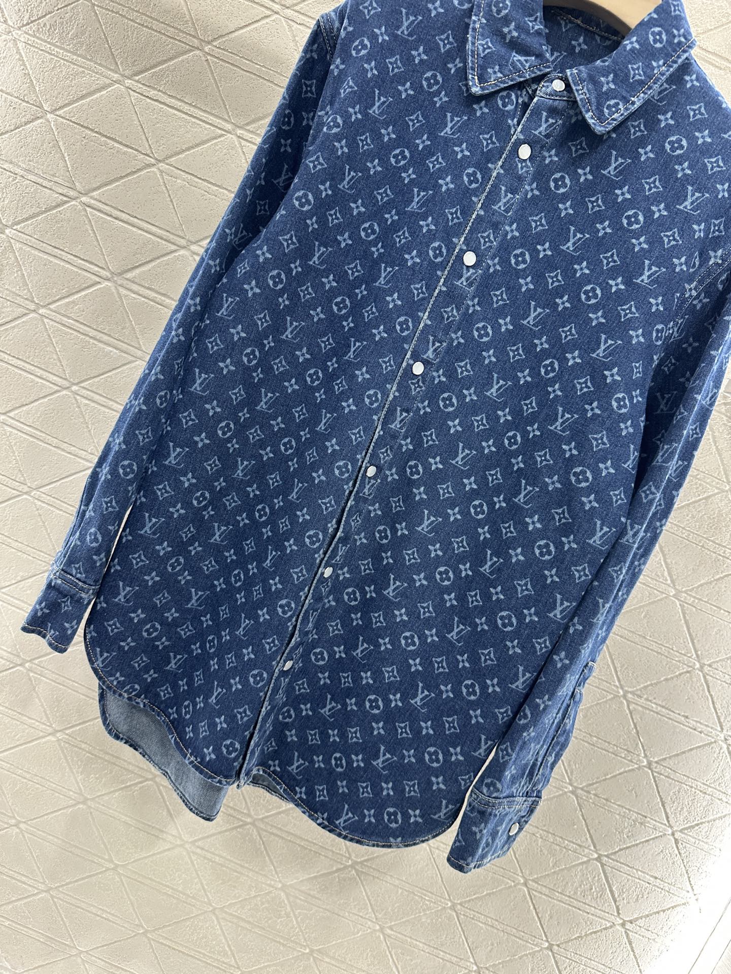 L 2025 new products Shirt and jeans trousers set