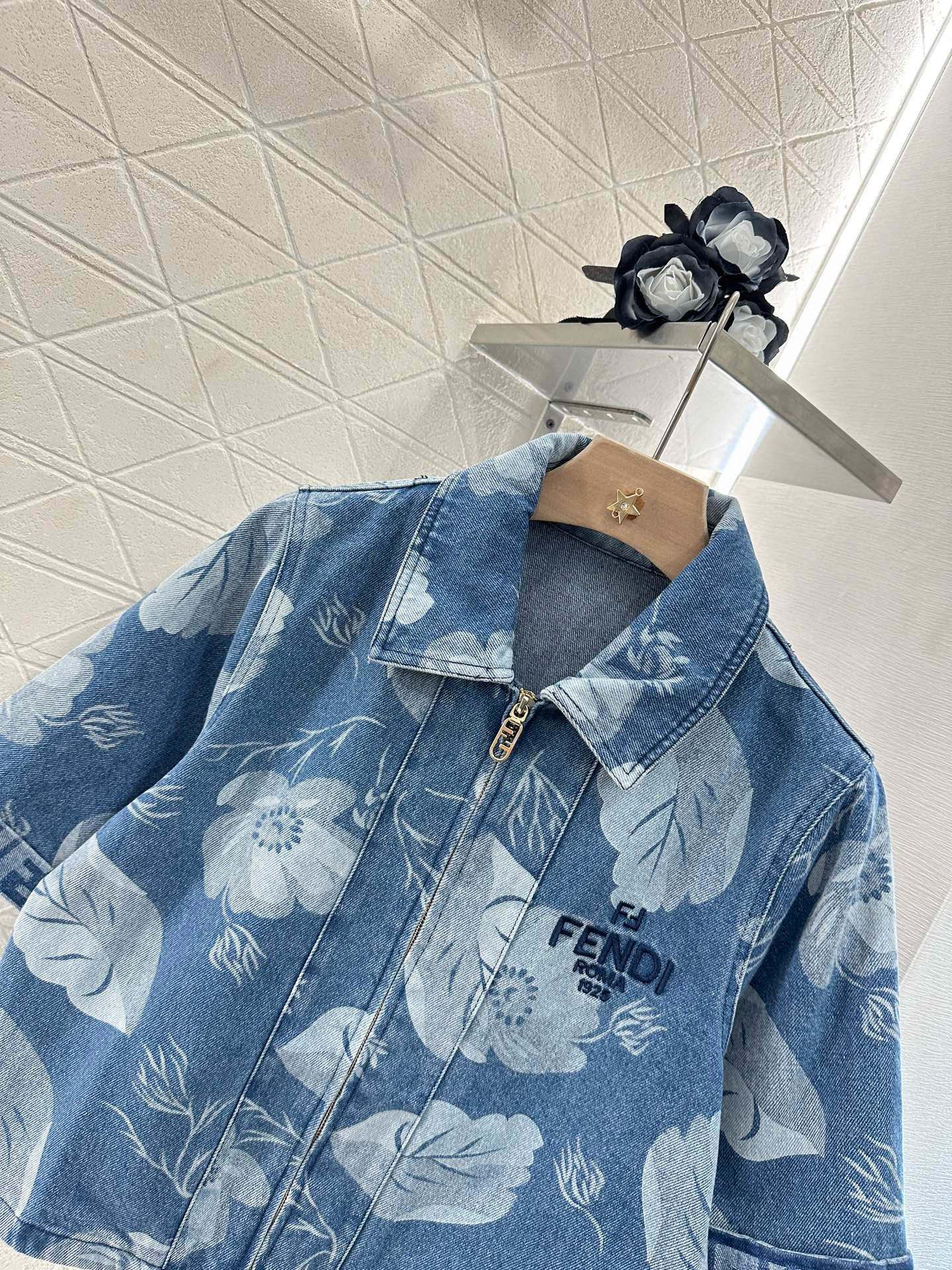 F 2025 new product Denim jacket and shorts set