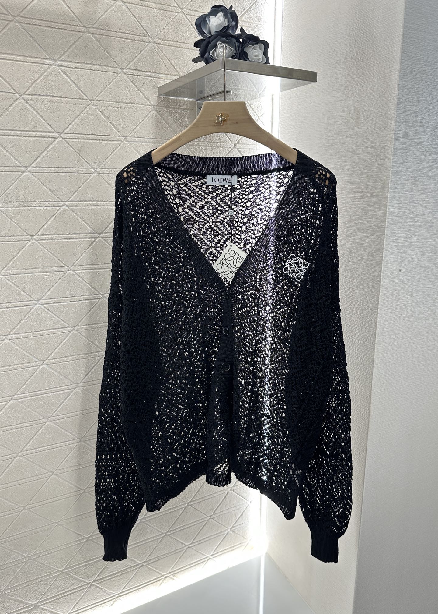 Lo 2025 new product Hollow cardigan and skirt set