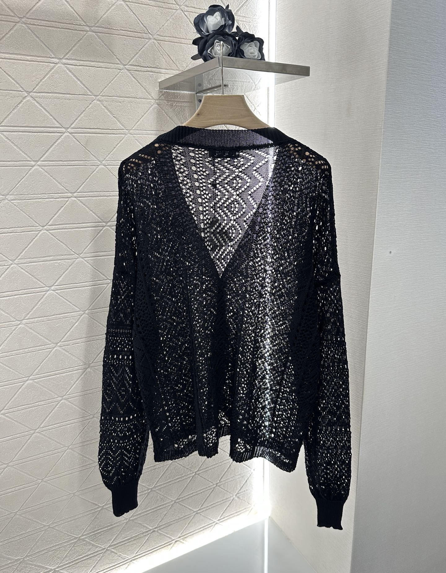 Lo 2025 new product Hollow cardigan and skirt set