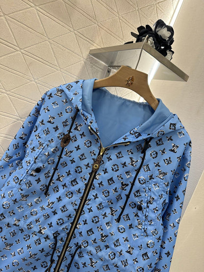 L New Arrival Hooded Jacket and Shorts Set
