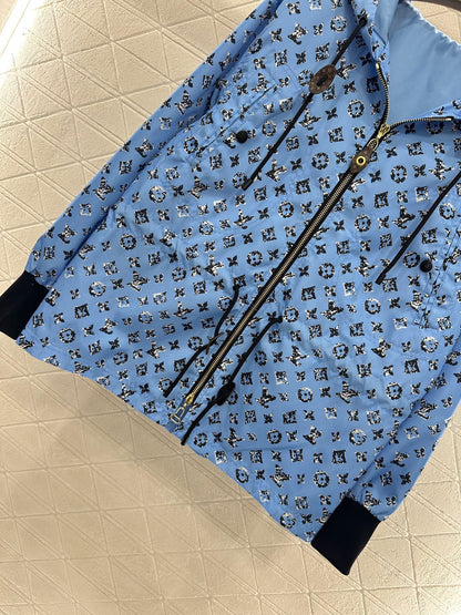 L New Arrival Hooded Jacket and Shorts Set