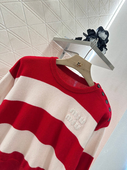 M  new product Striped crew neck sweater