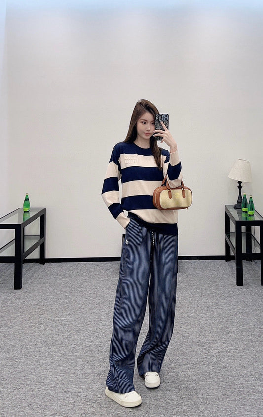 M new product Striped crew neck sweater