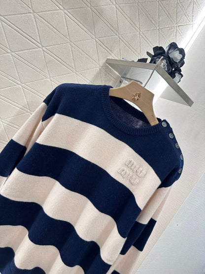M new product Striped crew neck sweater