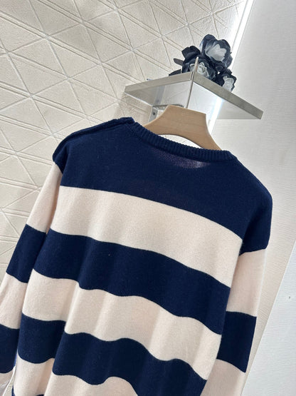 M new product Striped crew neck sweater