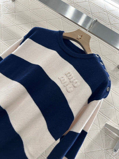 M new product Striped crew neck sweater