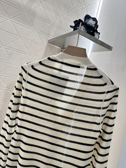 D 2025 new products Knitted cardigan