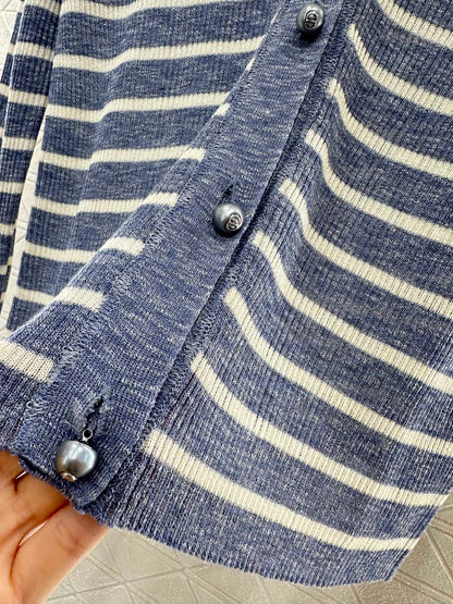 D 2025 new products Knitted cardigan