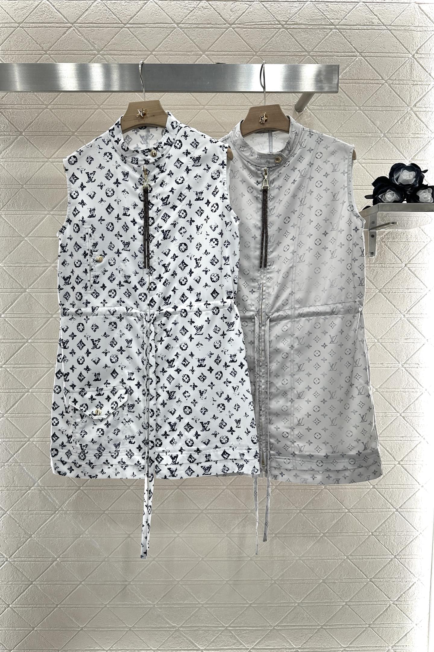 L New Arrival Zippered Printed Vest Dress
