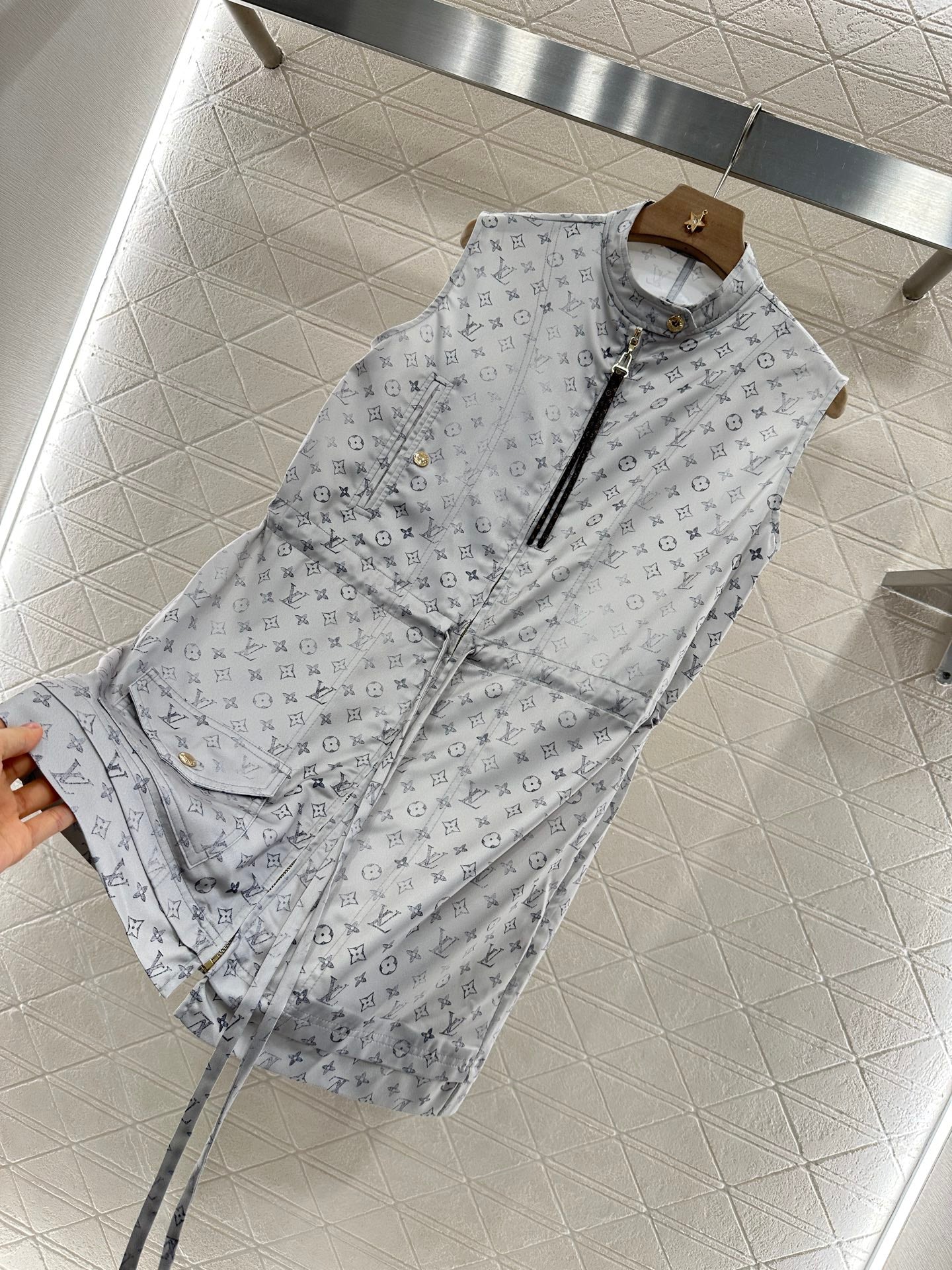 L New Arrival Zippered Printed Vest Dress