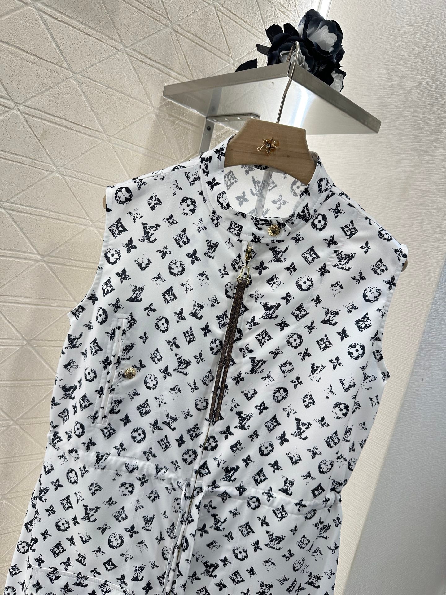 L New Arrival Zippered Printed Vest Dress