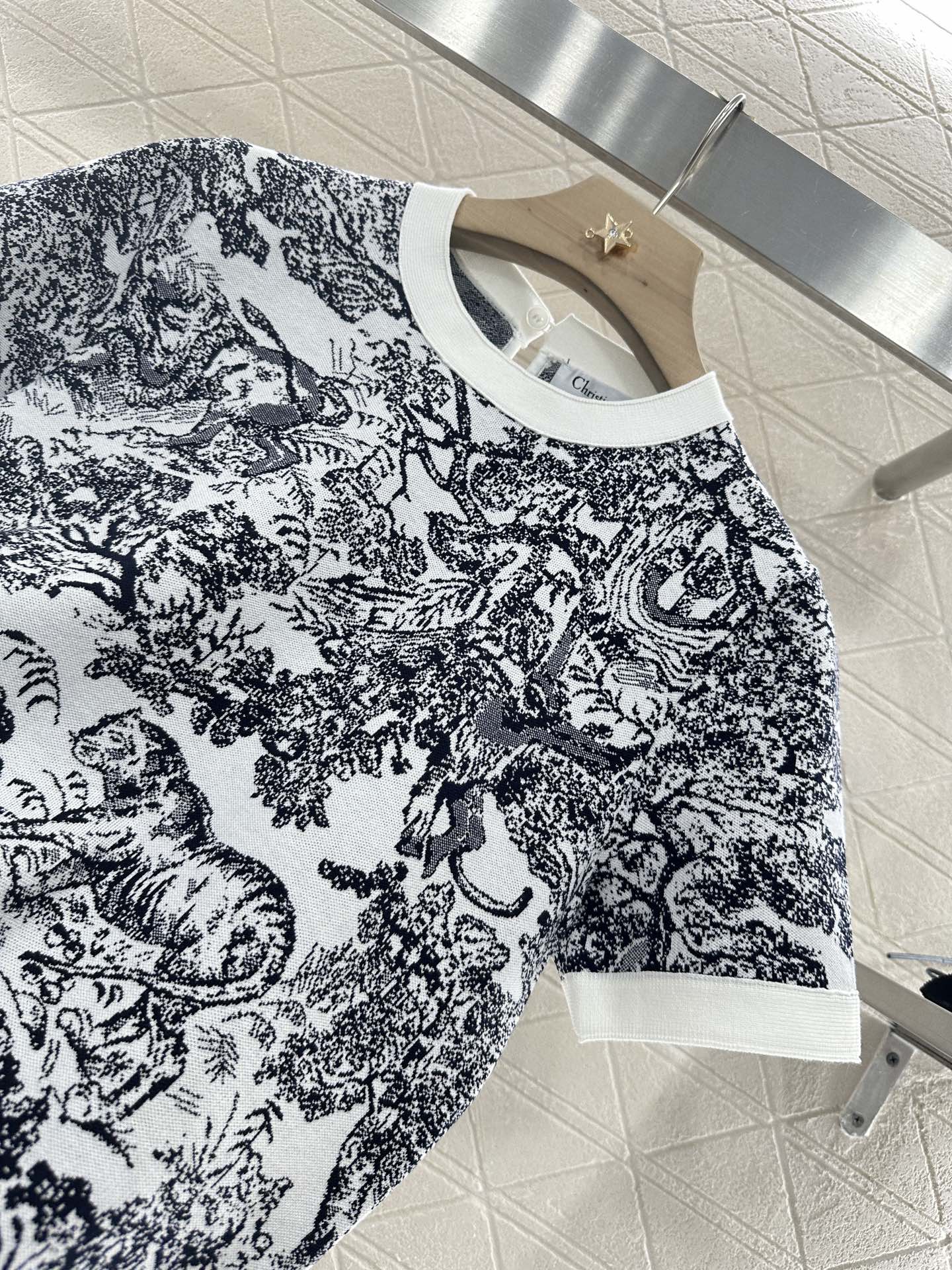 D 2025 new product Jacquard knitted short sleeves