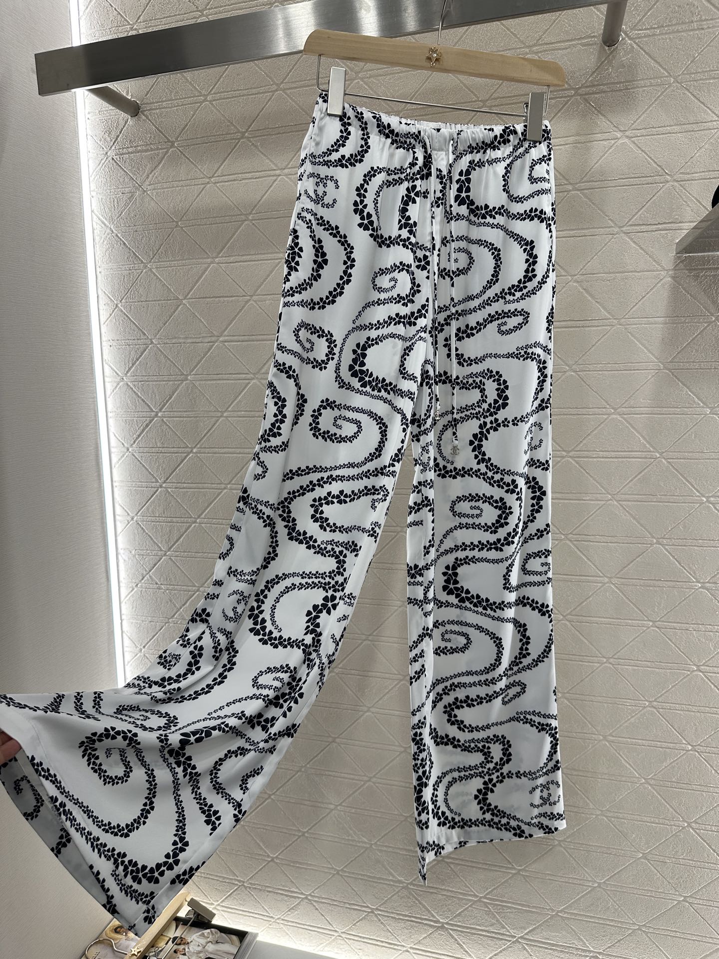 C 2025 new product Drawstring printed trousers
