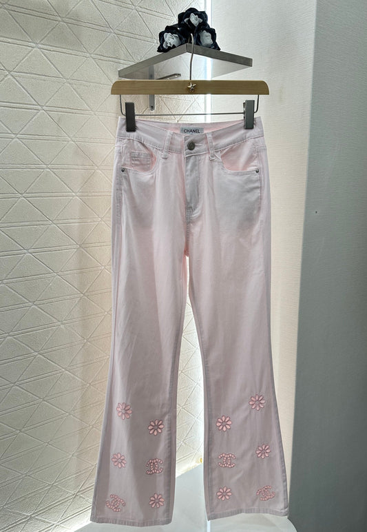 C 2025 new product Hollow embroidered jeans