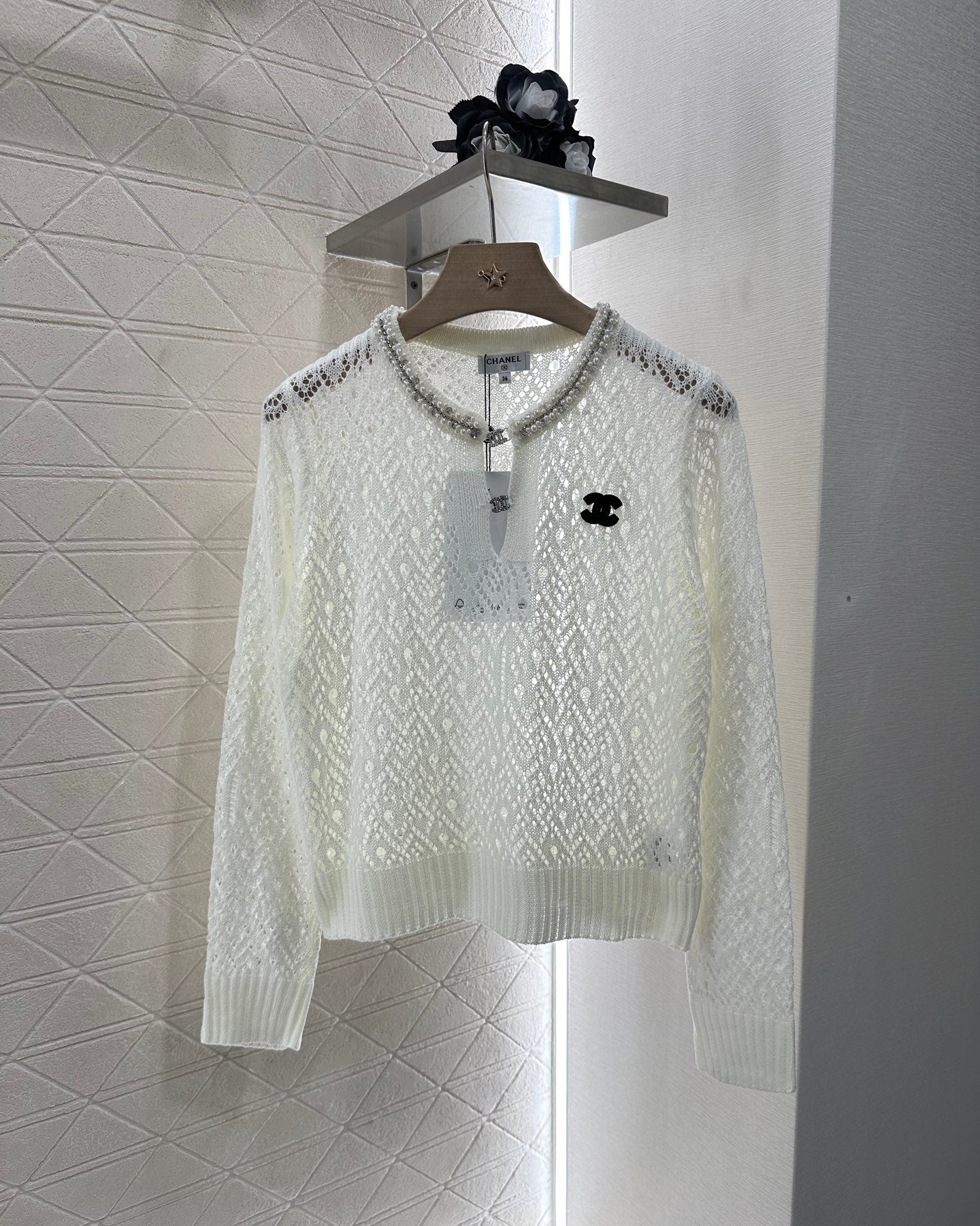 C 2025 new product Pearl hollow long sleeves