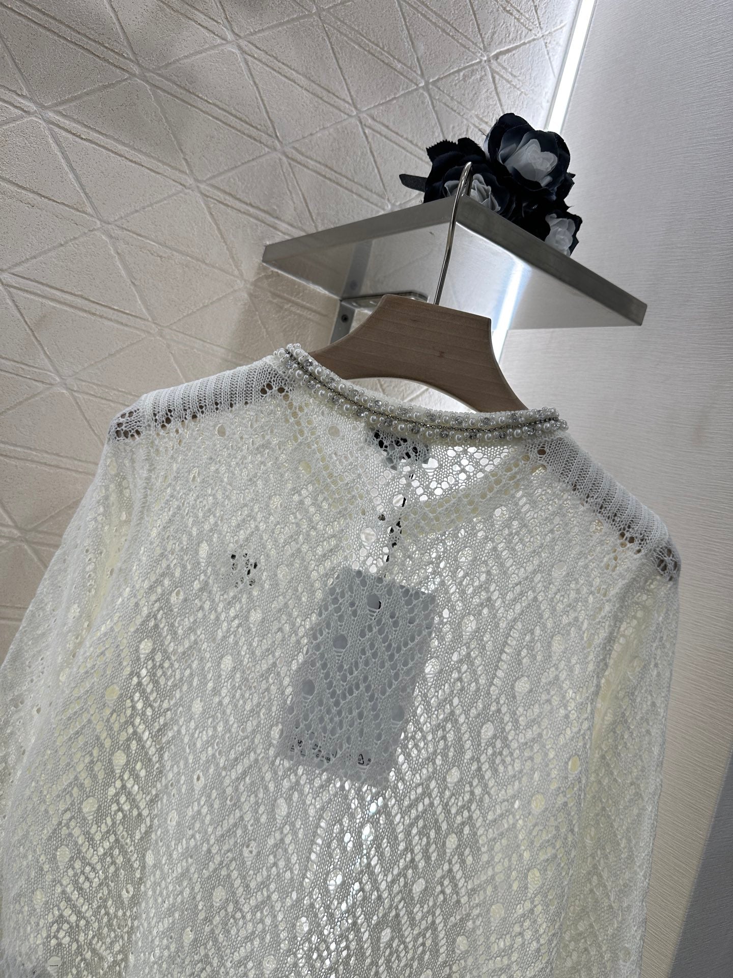 C 2025 new product Pearl hollow long sleeves