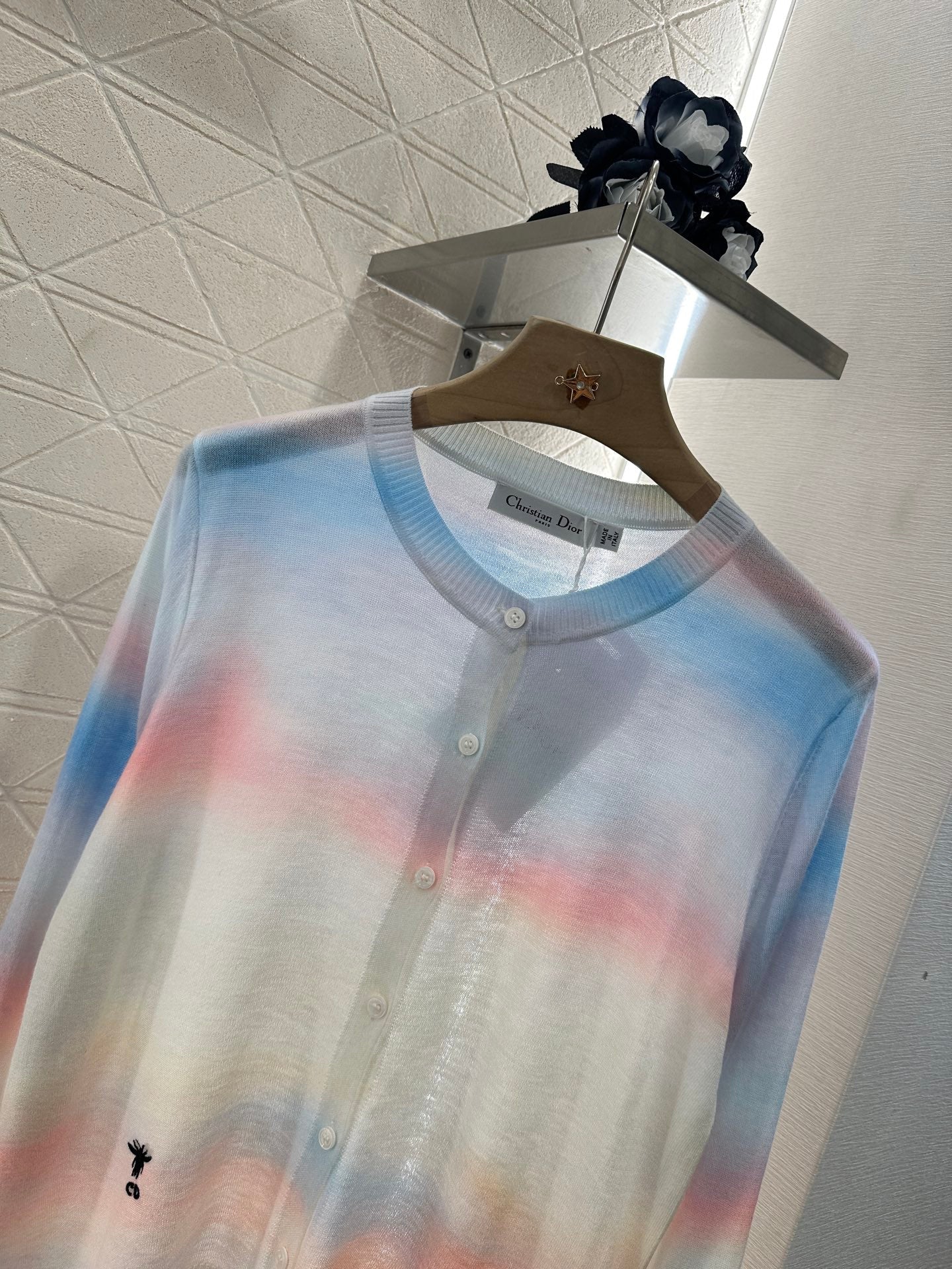 D 2024 new product Gradient knitted cardigan