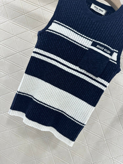 M 2025 new product Striped knitted vest