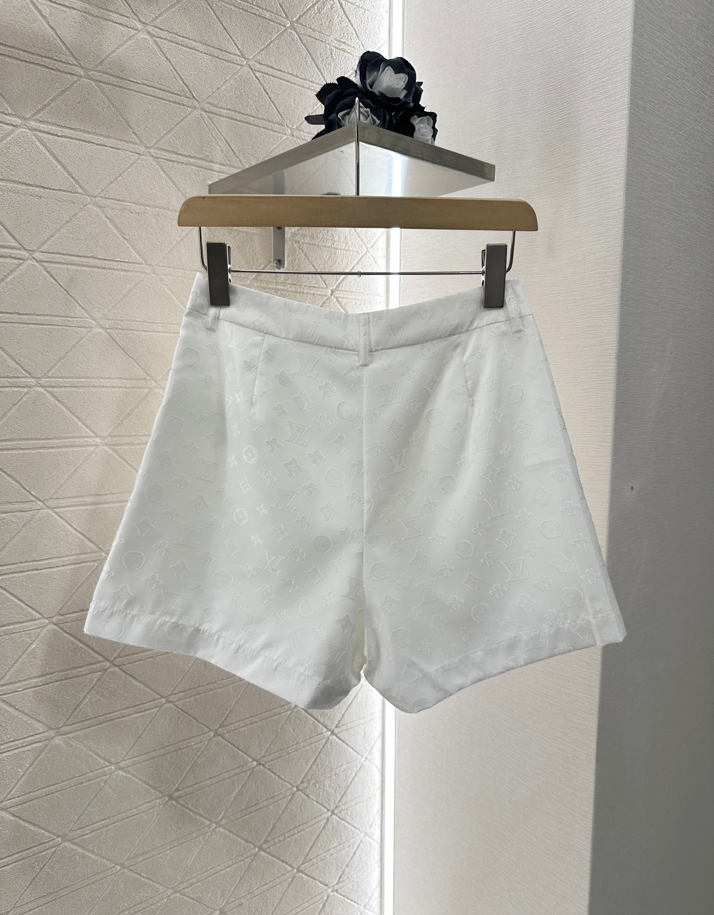 L 2025 new products Shirt and shorts set