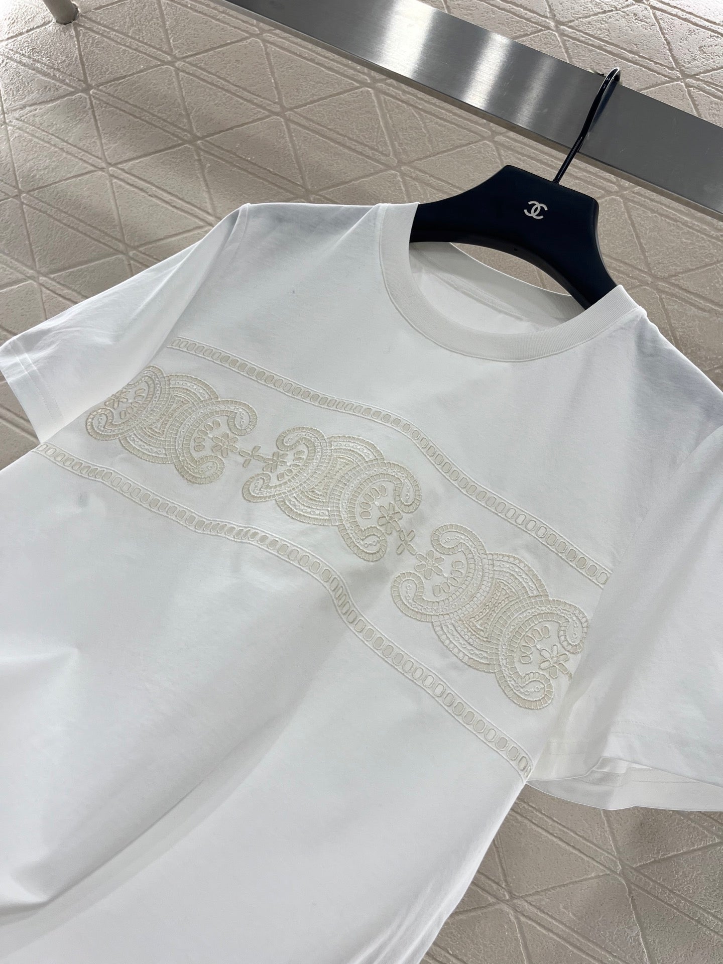 Ce 2025 new product Embroidery hollow