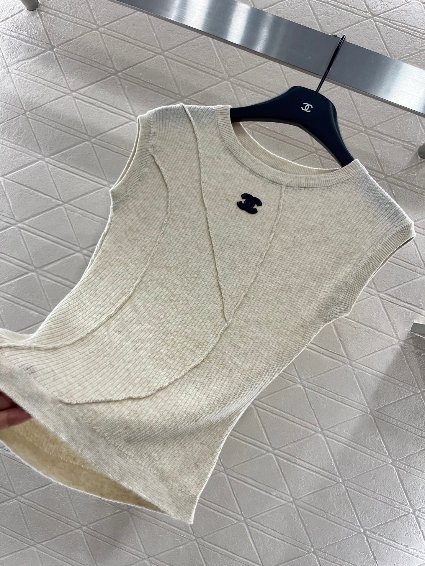 C 2025 new products Knitted tops