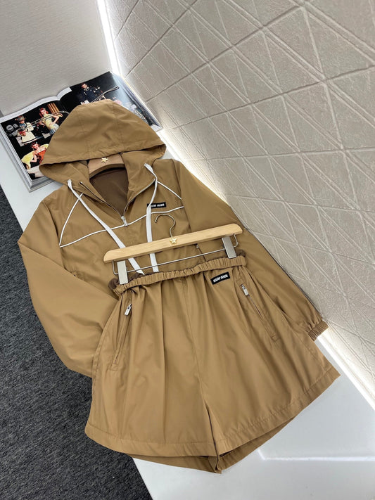 M 2025 new product Hooded jacket and shorts set