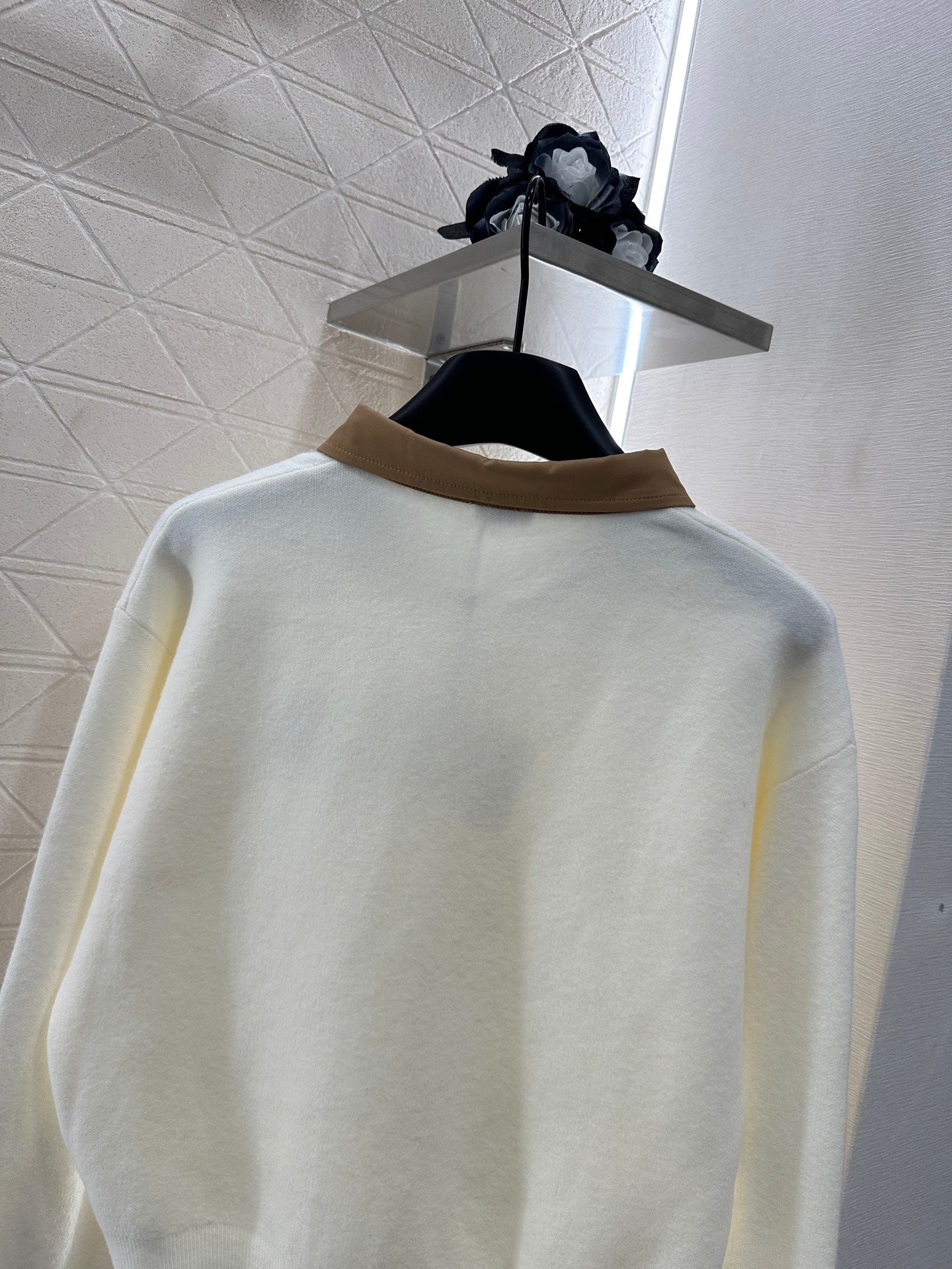 LO 2025 new products Knitted tops