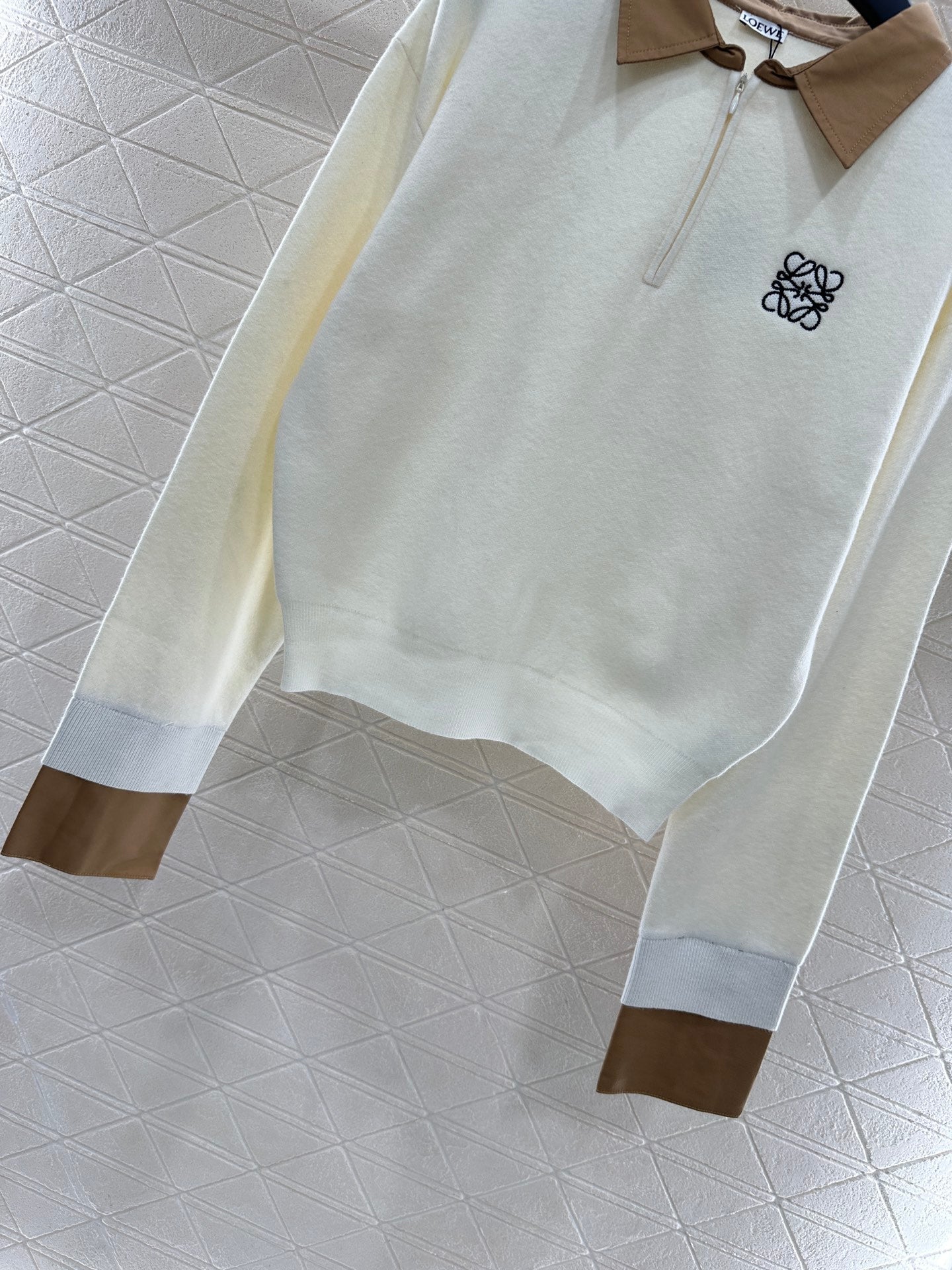 LO 2025 new products Knitted tops