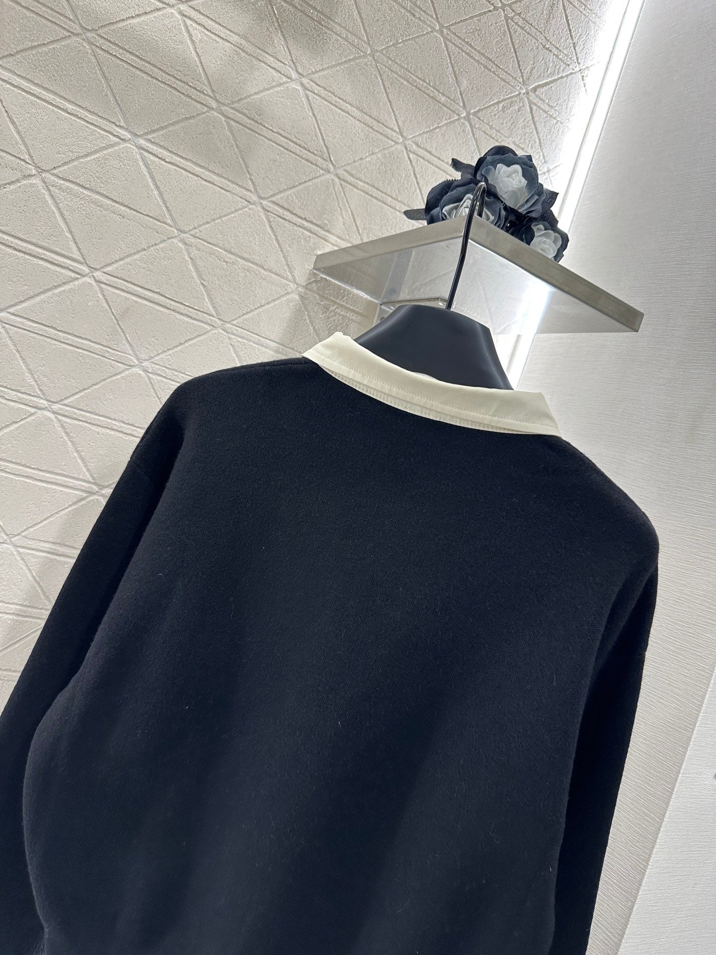 Lo 2025 new products Knitted tops