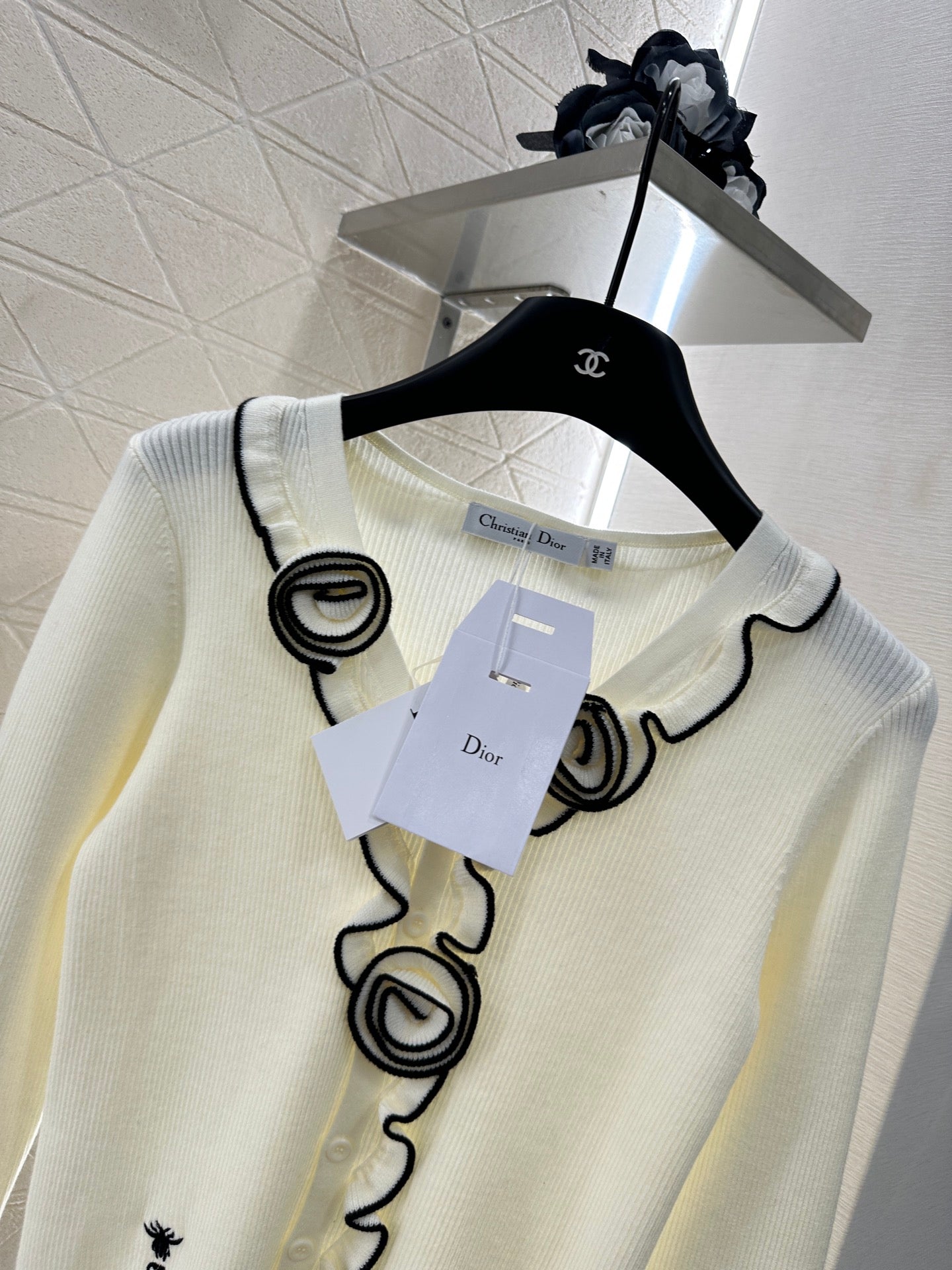 D 2025 new product Flower knitted cardigan
