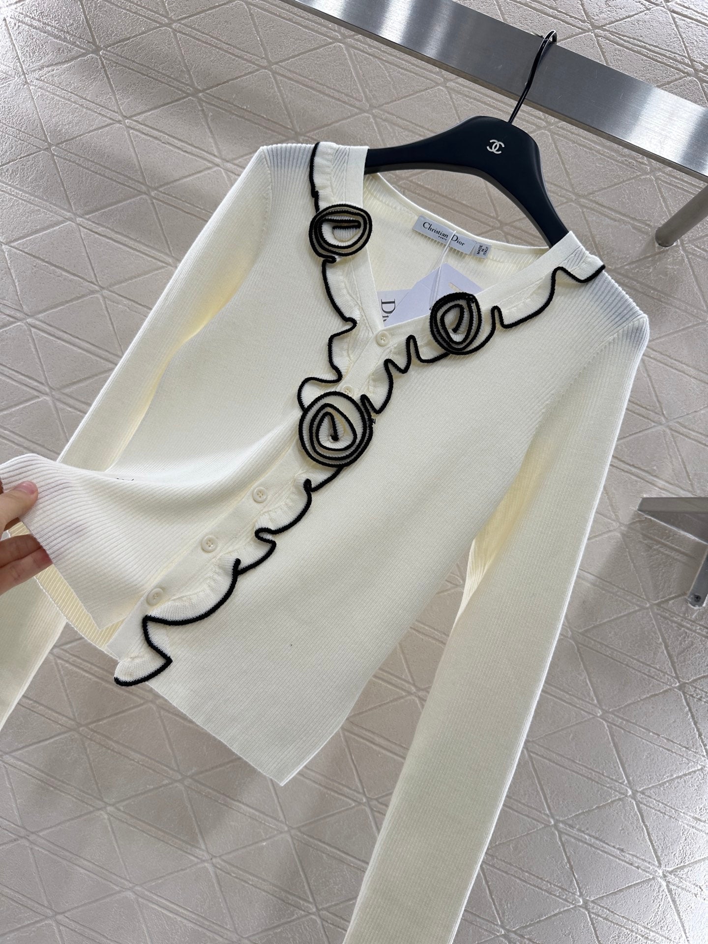 D 2025 new product Flower knitted cardigan