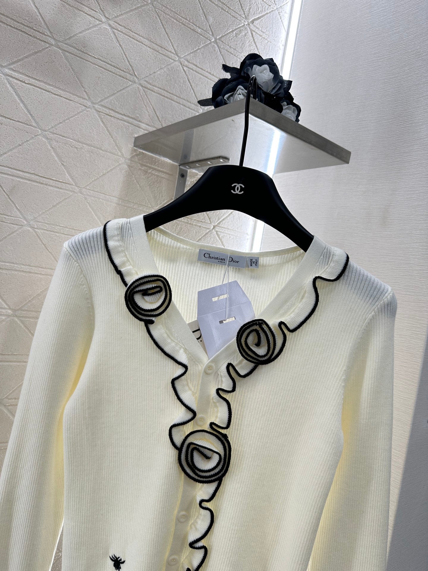 D 2025 new product Flower knitted cardigan