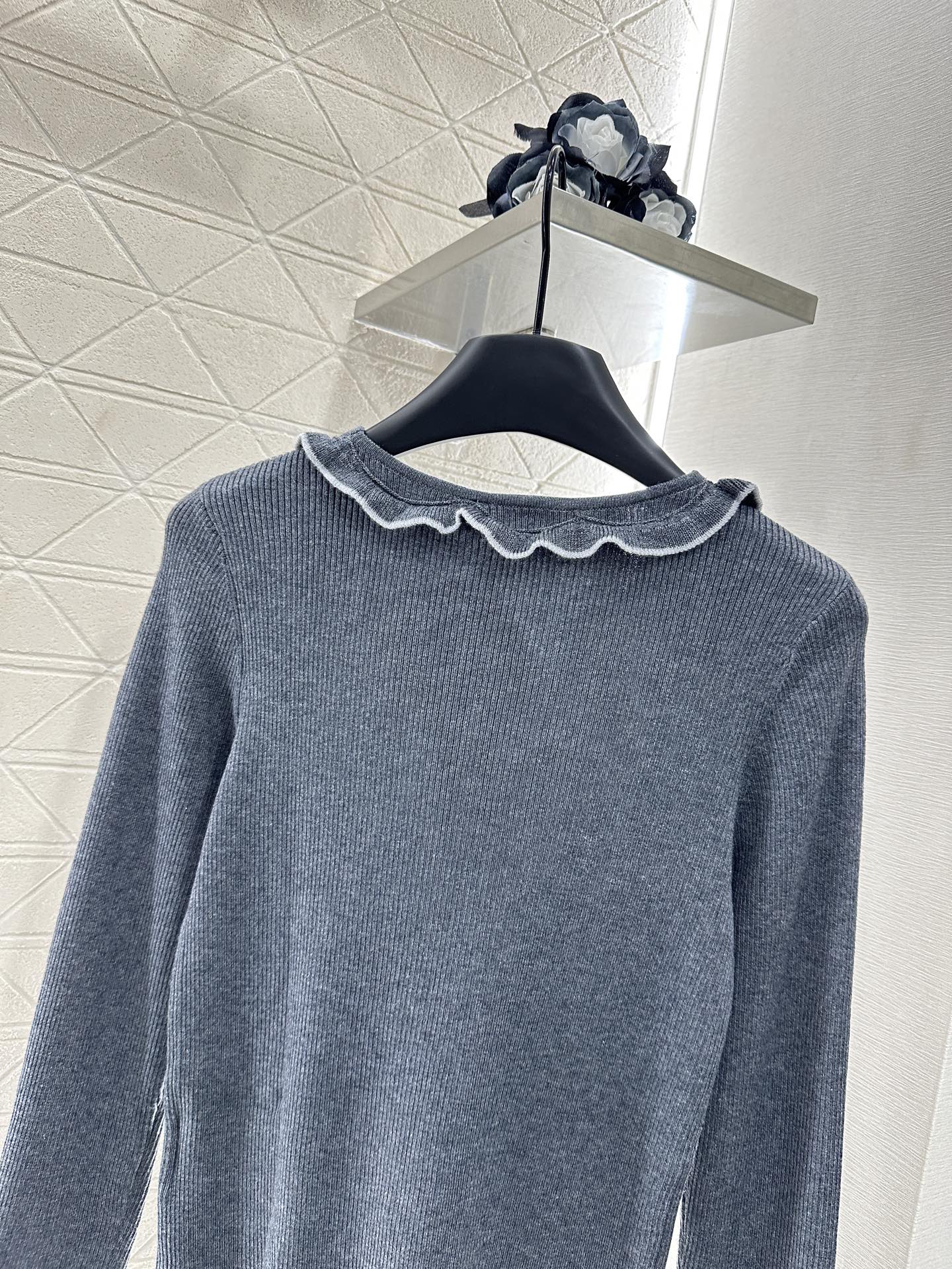 D 2025 new product Flower knitted cardigan