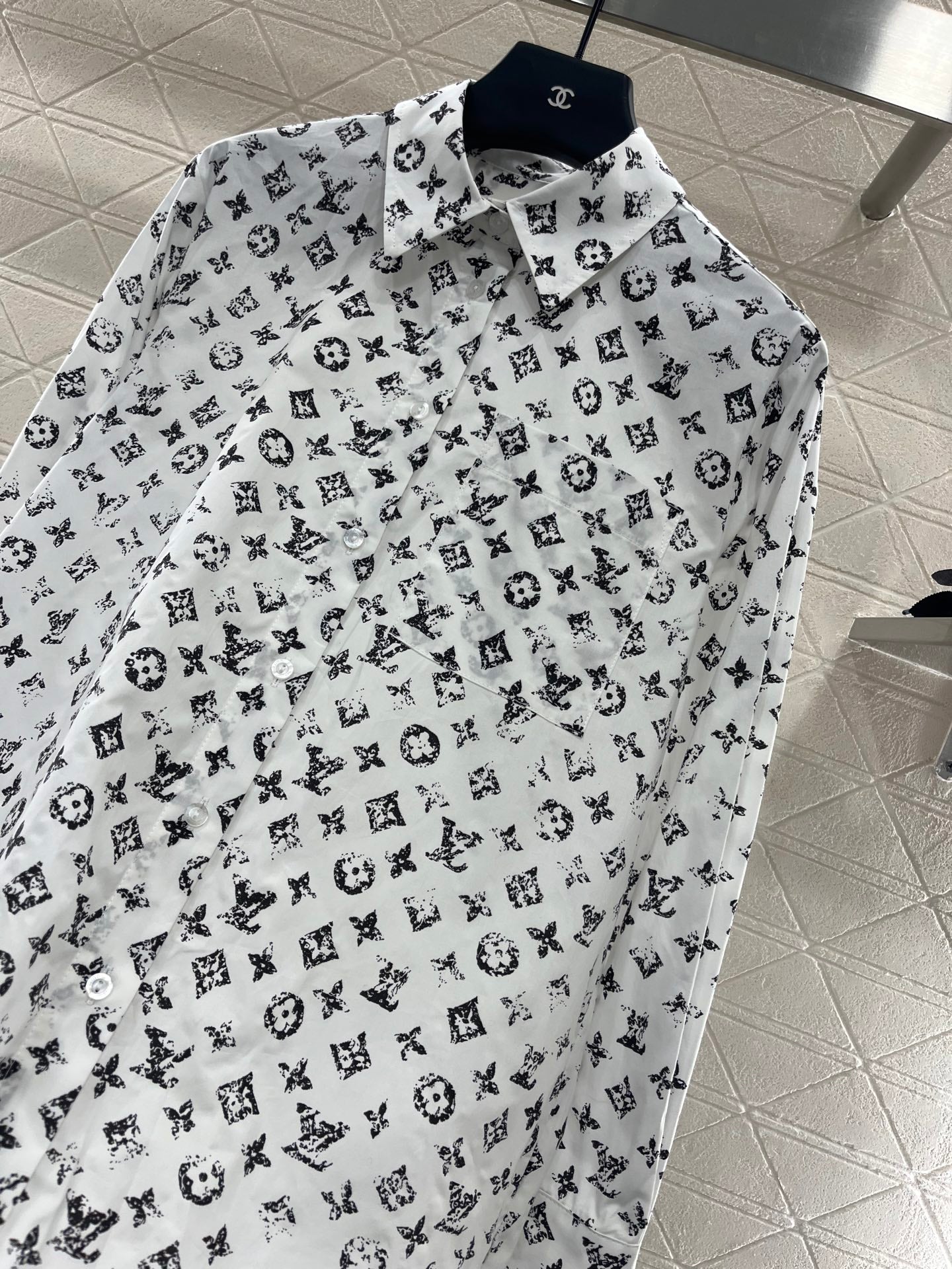 L 2025 new products Long-sleeved shirt