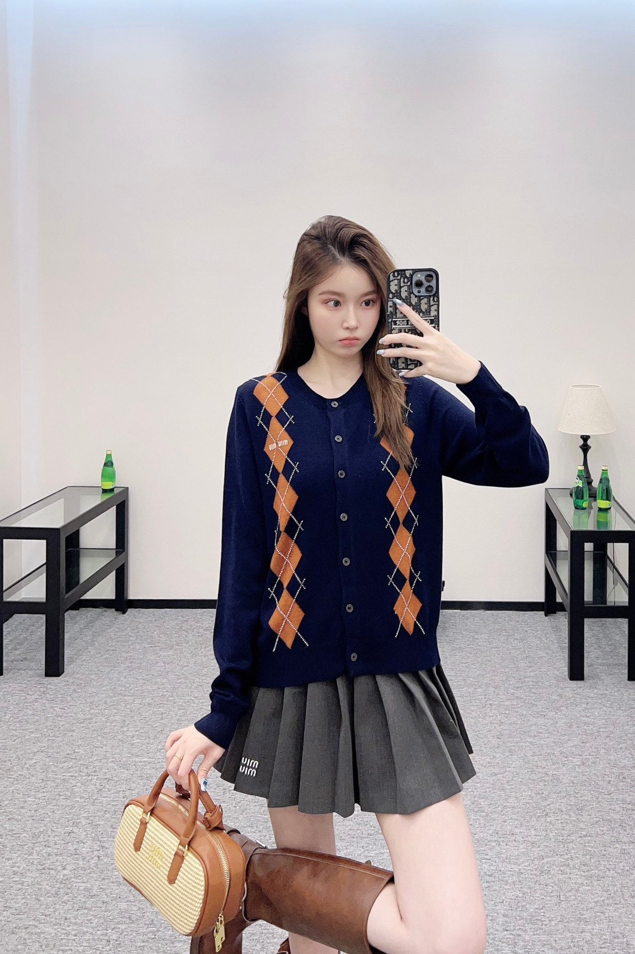 M 2025 new product Diamond knitted cardigan