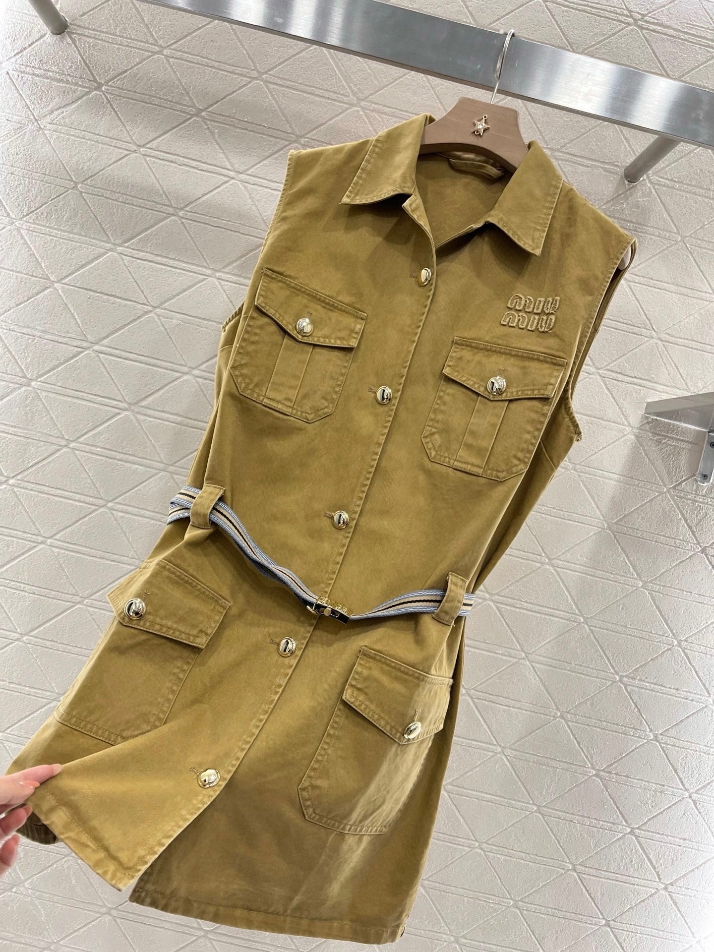 M 2025 new products Belt vest skirt