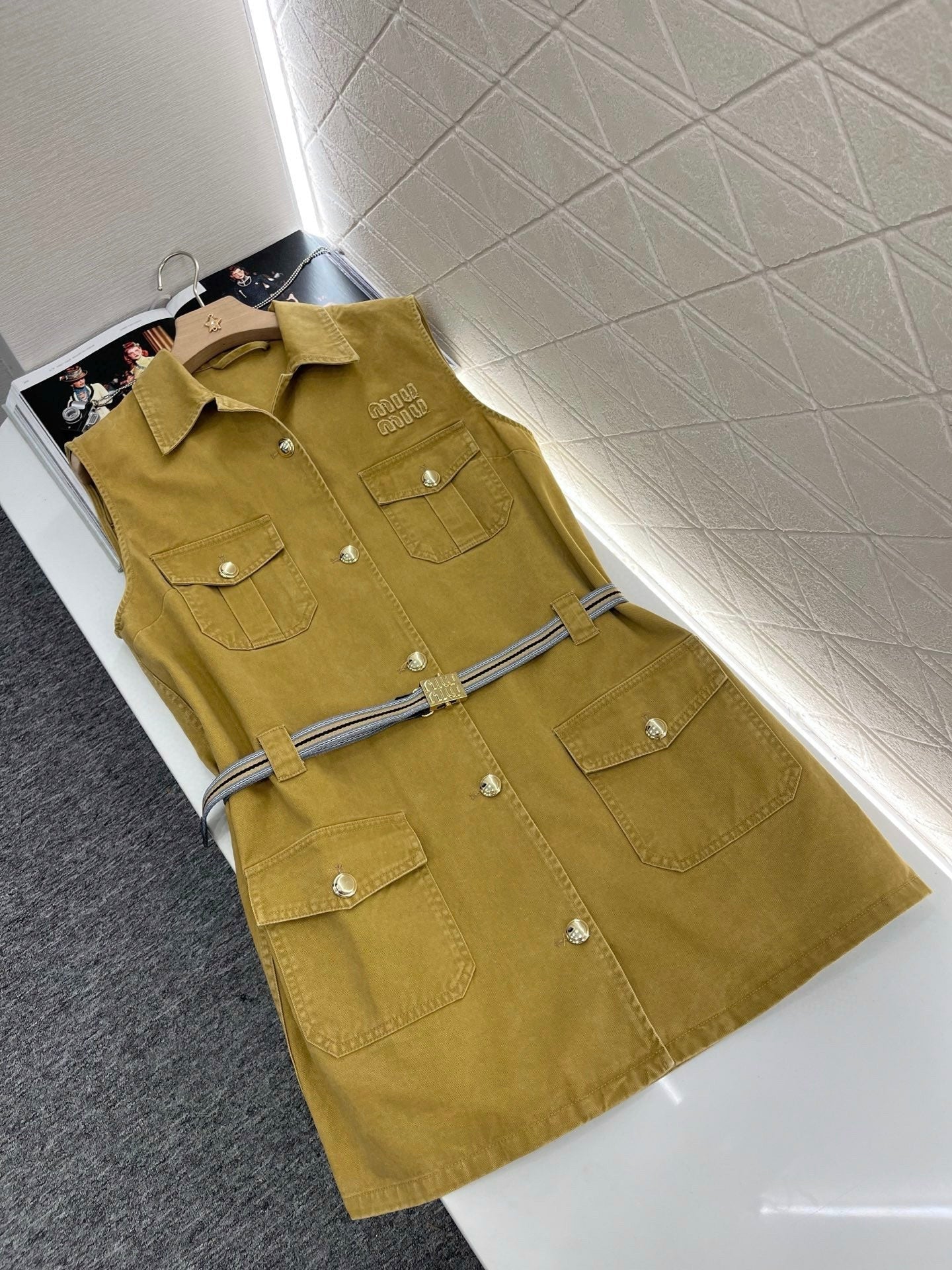 M 2025 new products Belt vest skirt