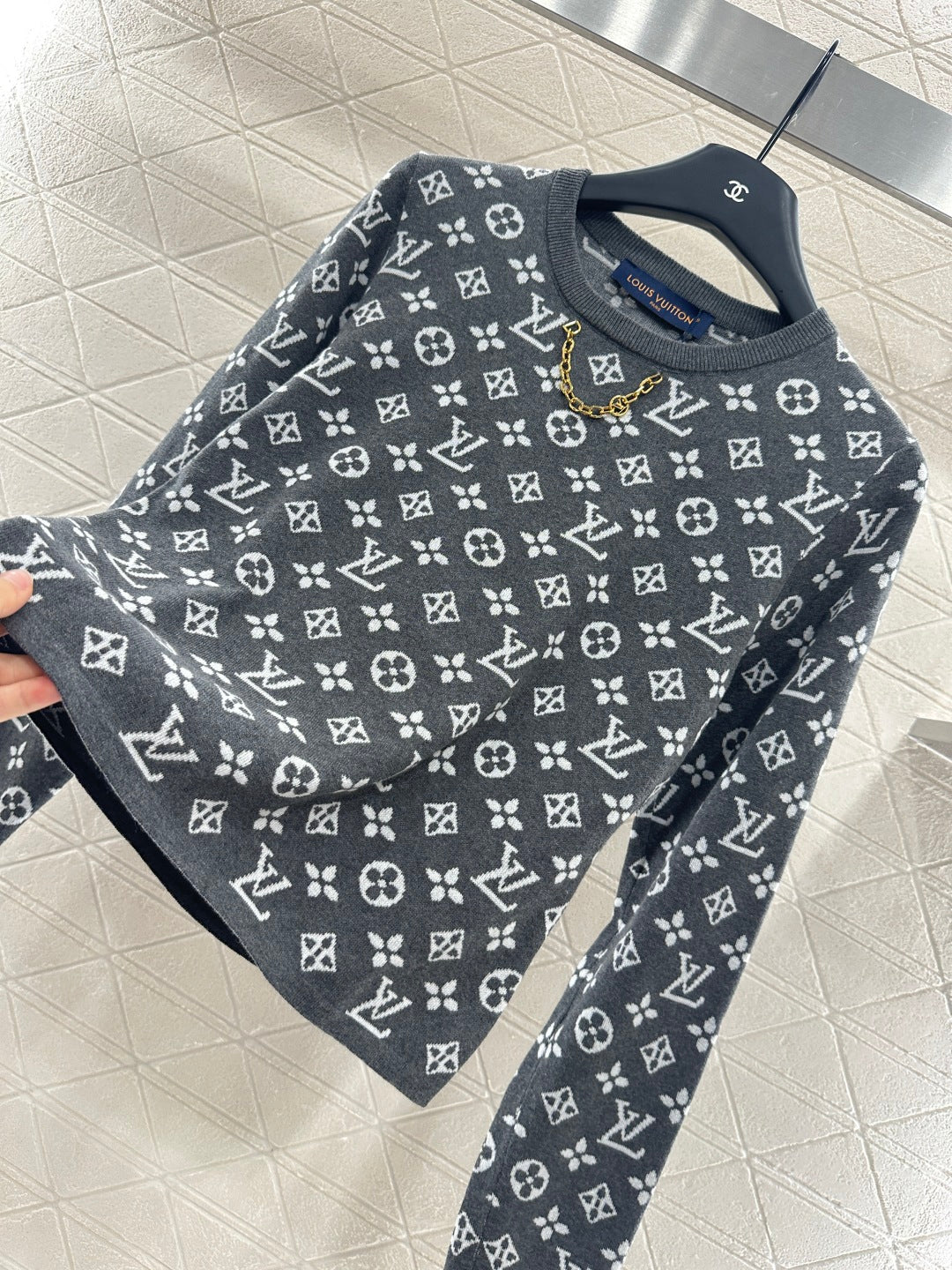 L 2025 new product Chain knitted long sleeves