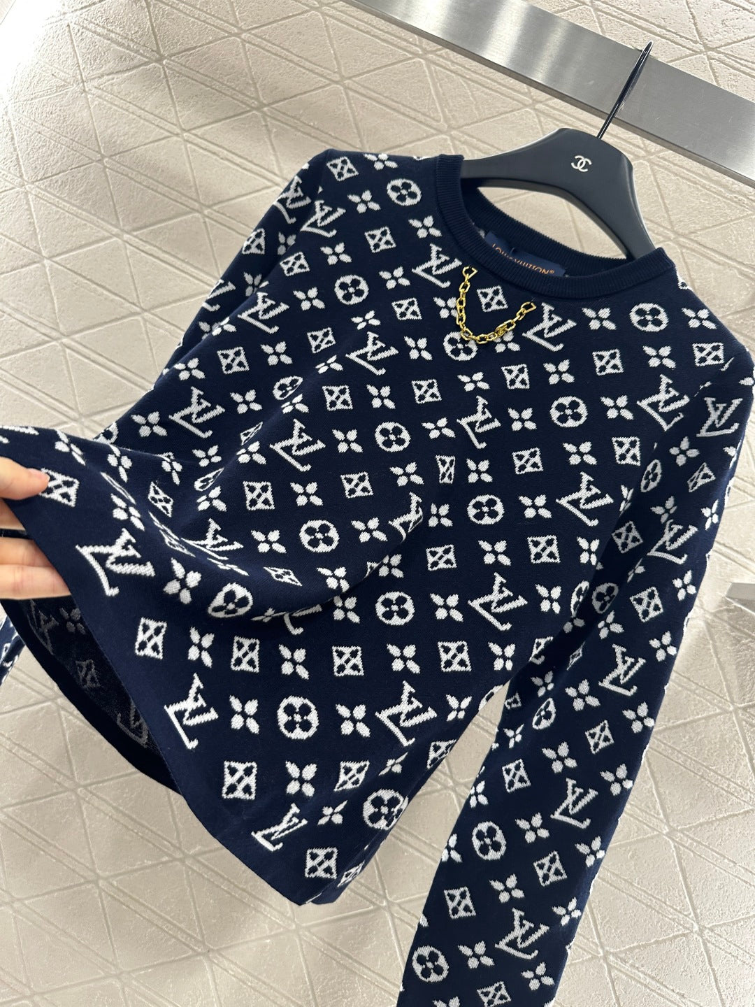 L 25 new product Chain knitted long sleeves