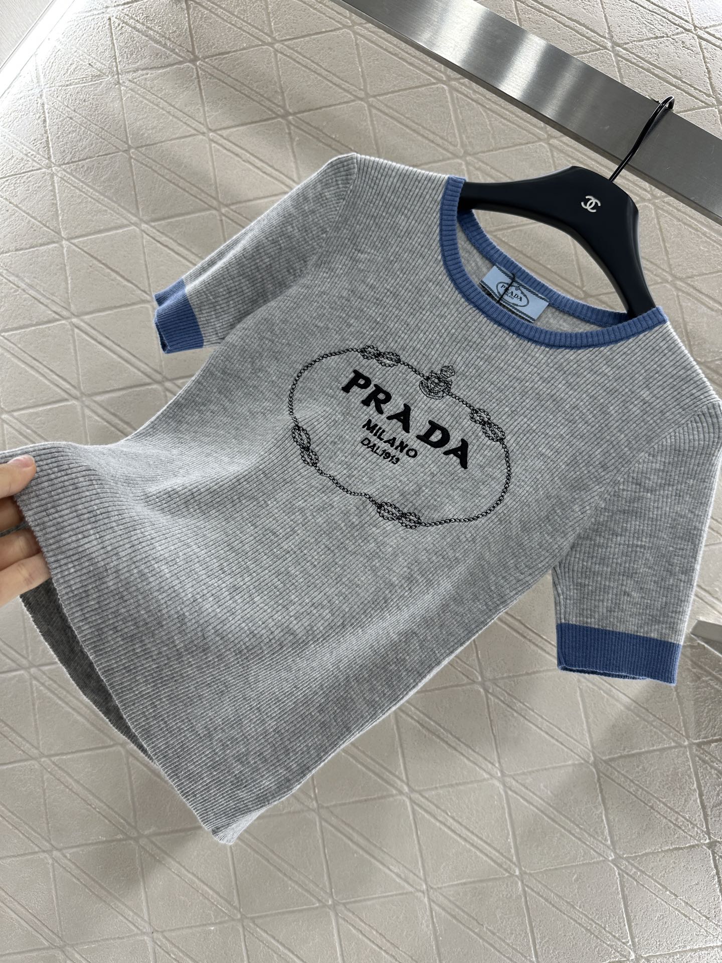 P 2025 new product Embroidered knitted short sleeves