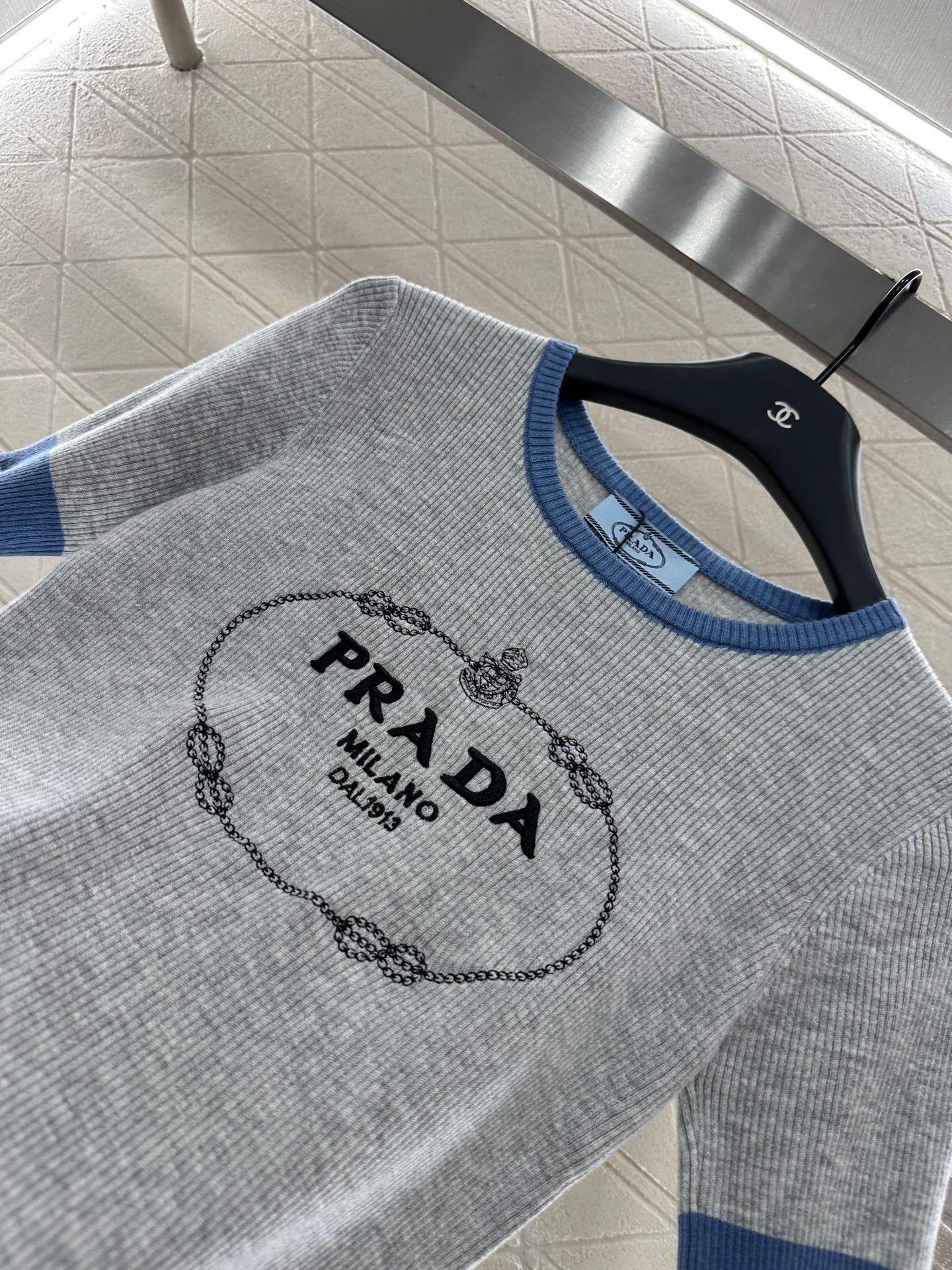 P 2025 new product Embroidered knitted short sleeves