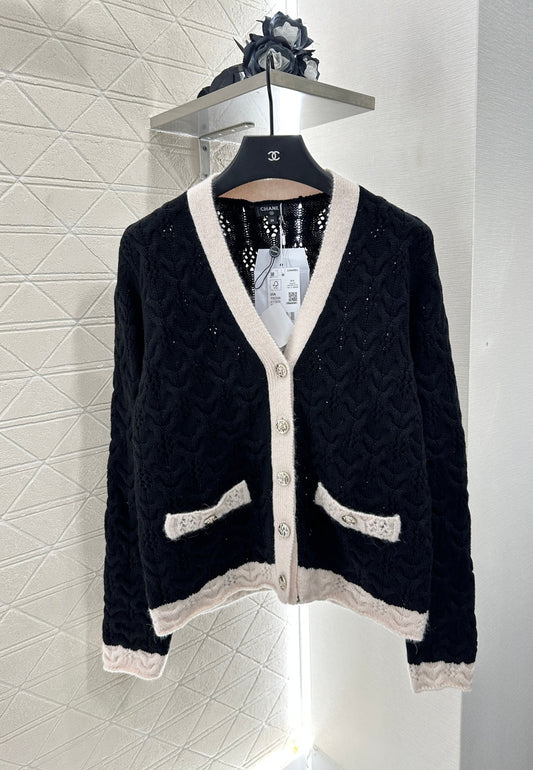 C 2025 new products Knitted cardigan