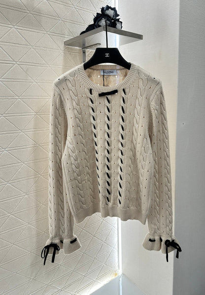 V 2025 new products Sweaters