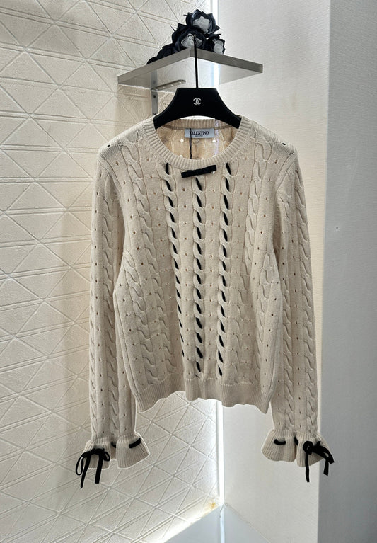 V 2025 new products Sweaters