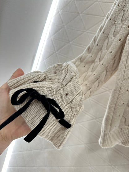 V 2025 new products Sweaters
