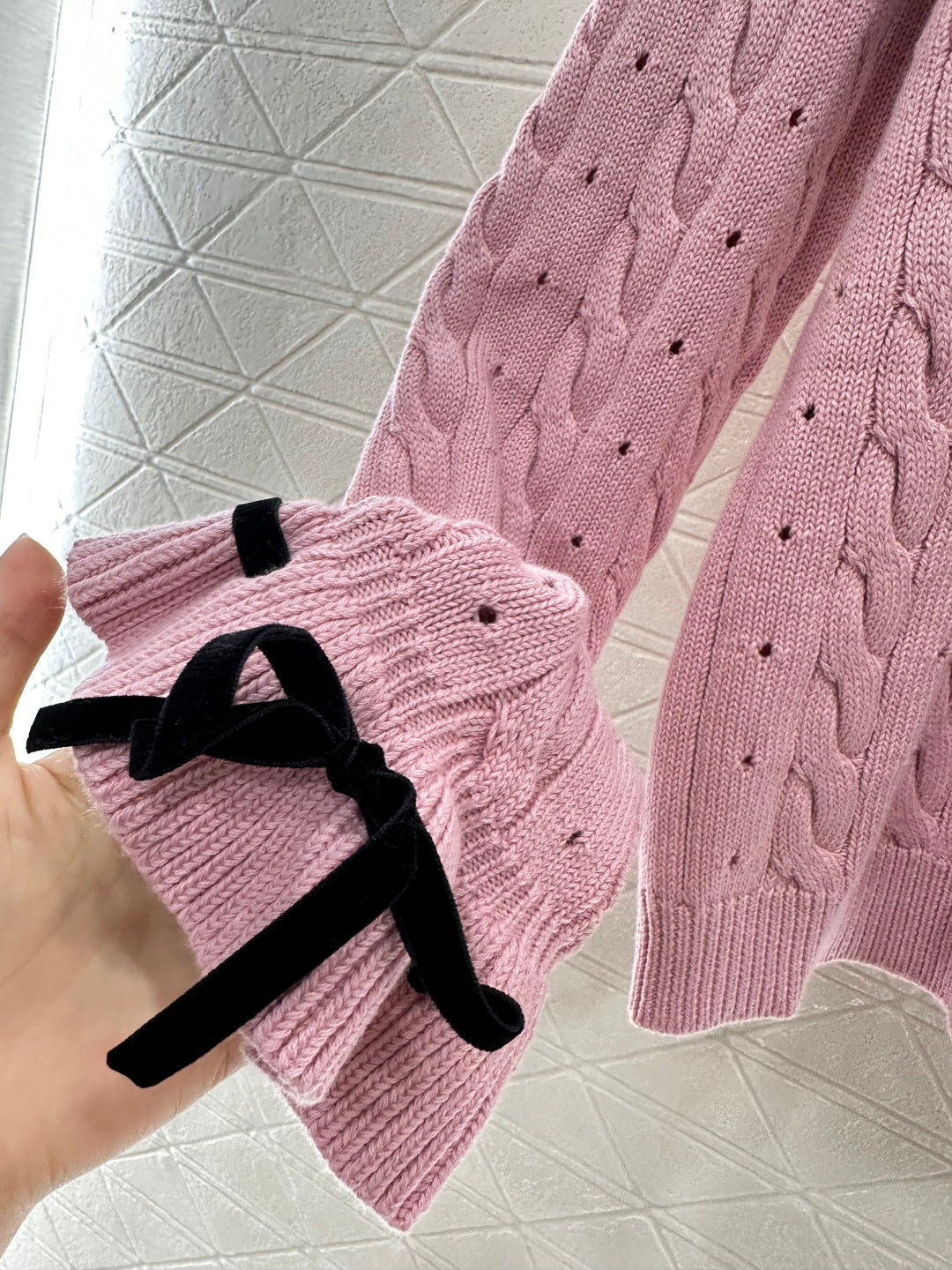 V 2025 new products Sweaters