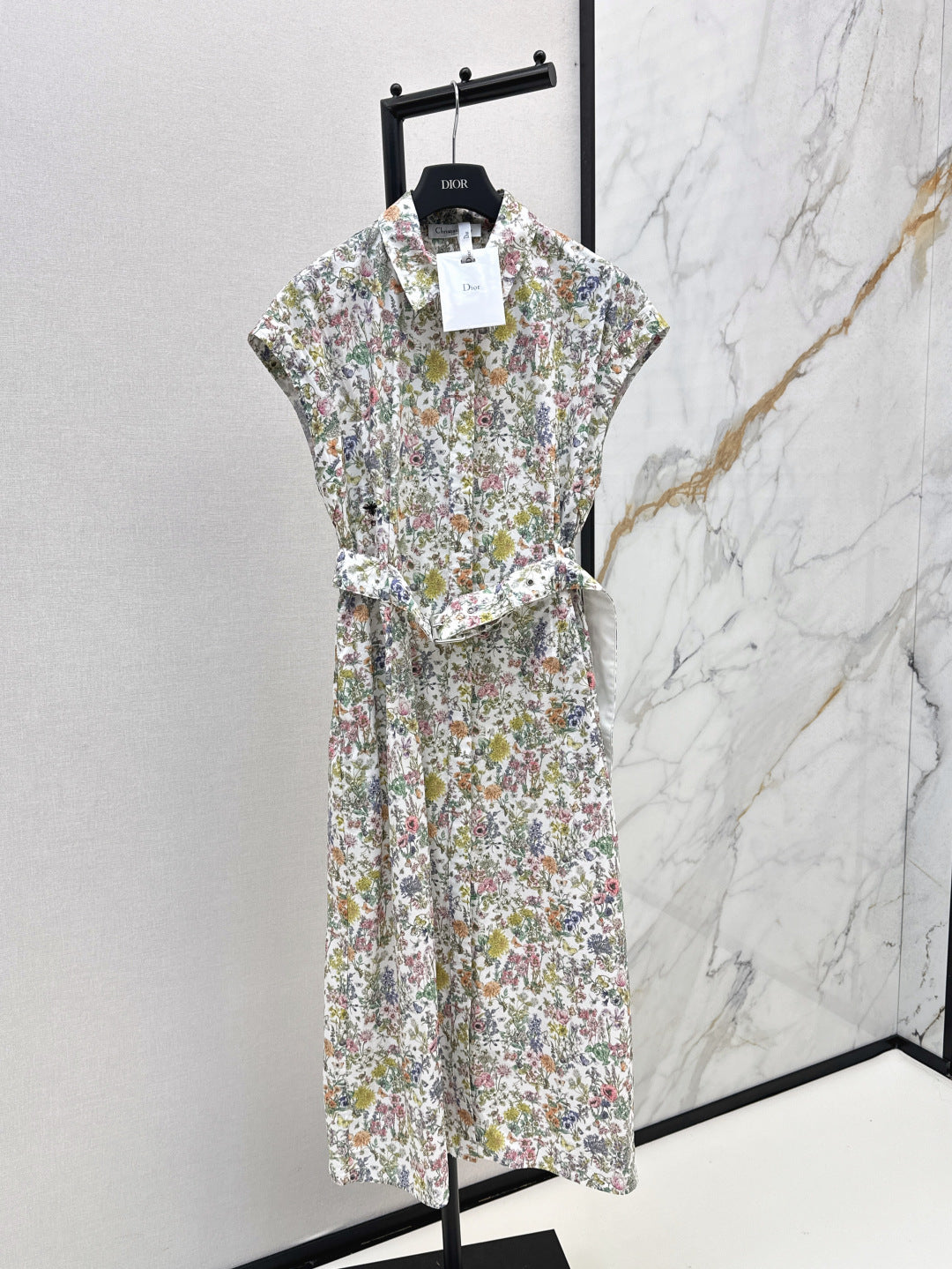 D 25fw sleeveless dress